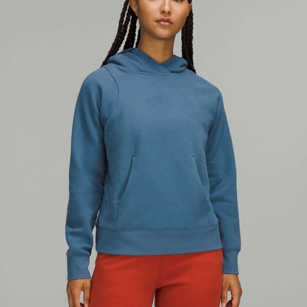 Lululemon Loungeful Hoodie in Soft Denim 8 cozy comfy casual‎ athleisure running